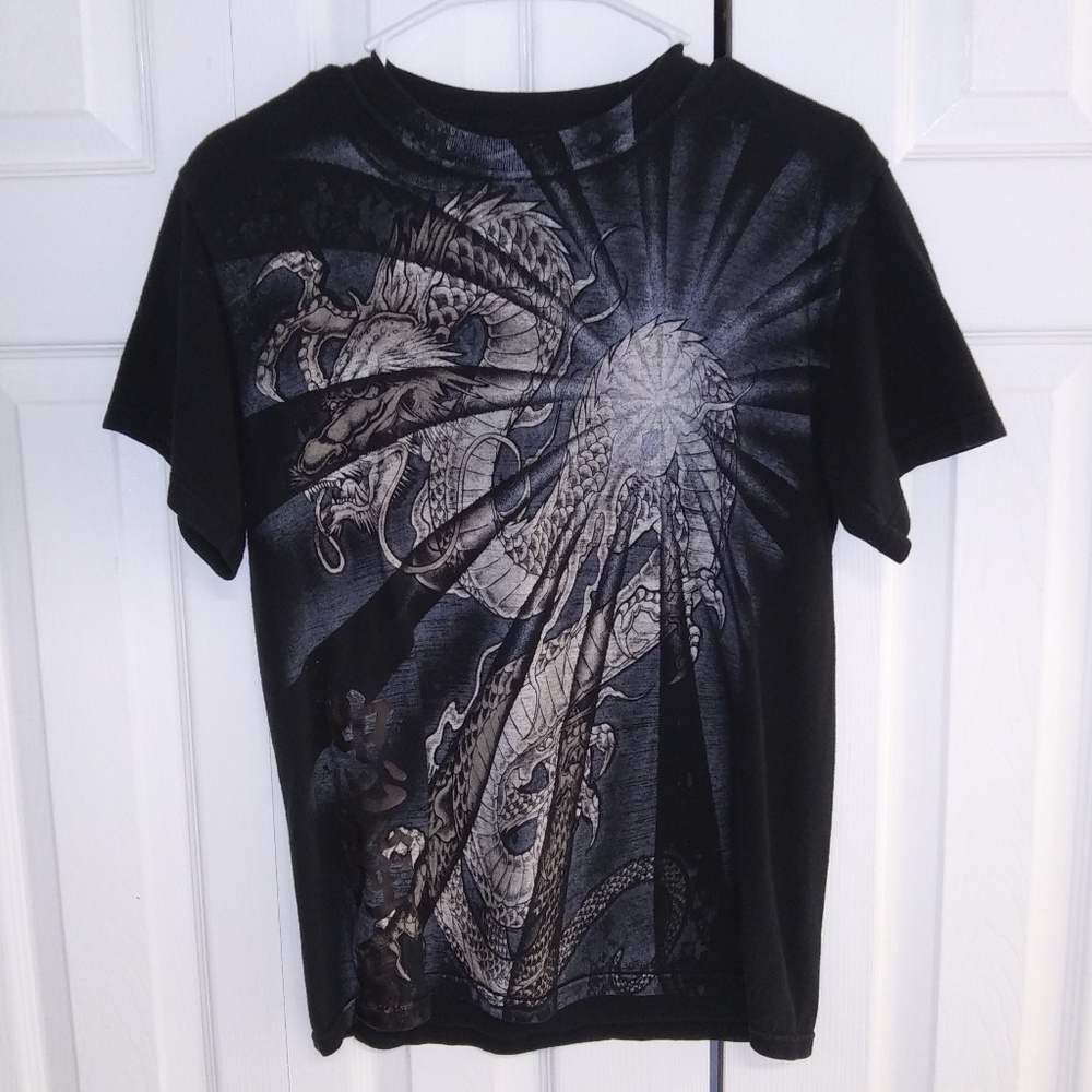 Black Wing / Hard-To-Find / Serpent Snake T-Shirt / Boys Small